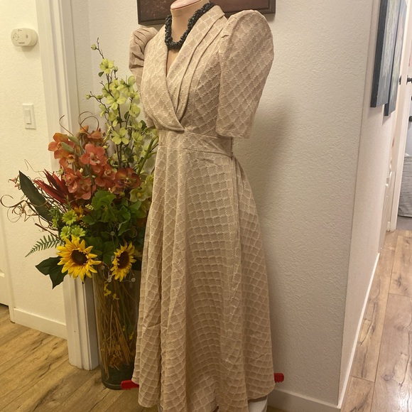 Filipiniana Vintage-Inspired Cream Midi Dress with Puff Shoulders Fits S, M, & L - Picture 5 of 8